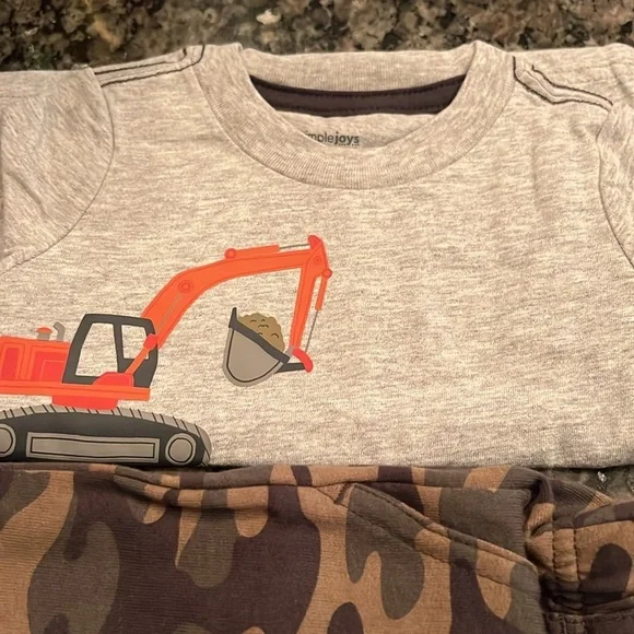 Carters 3 piece play wear set NWT - Picture 4 of 5